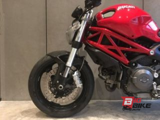  Ducati Monster 795